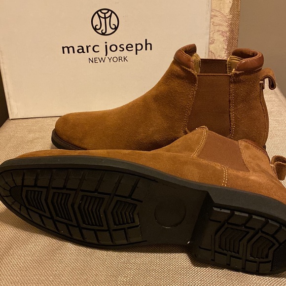 New - Marc Joseph suede boots - Picture 5 of 9